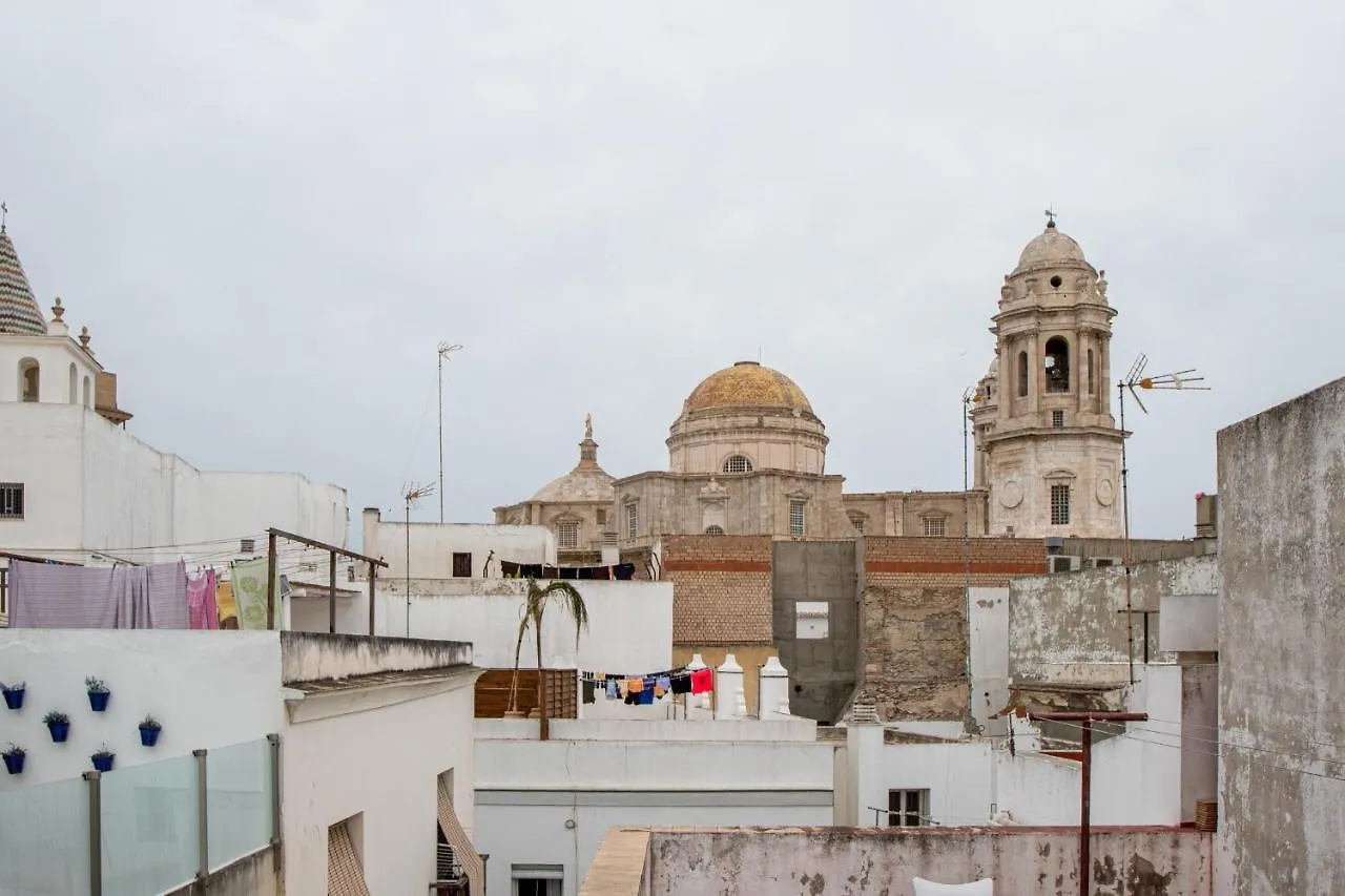 Las Tres Llaves De Cadiz Apartment