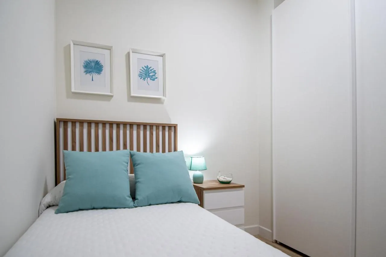 Las Tres Llaves De Cadiz Apartment