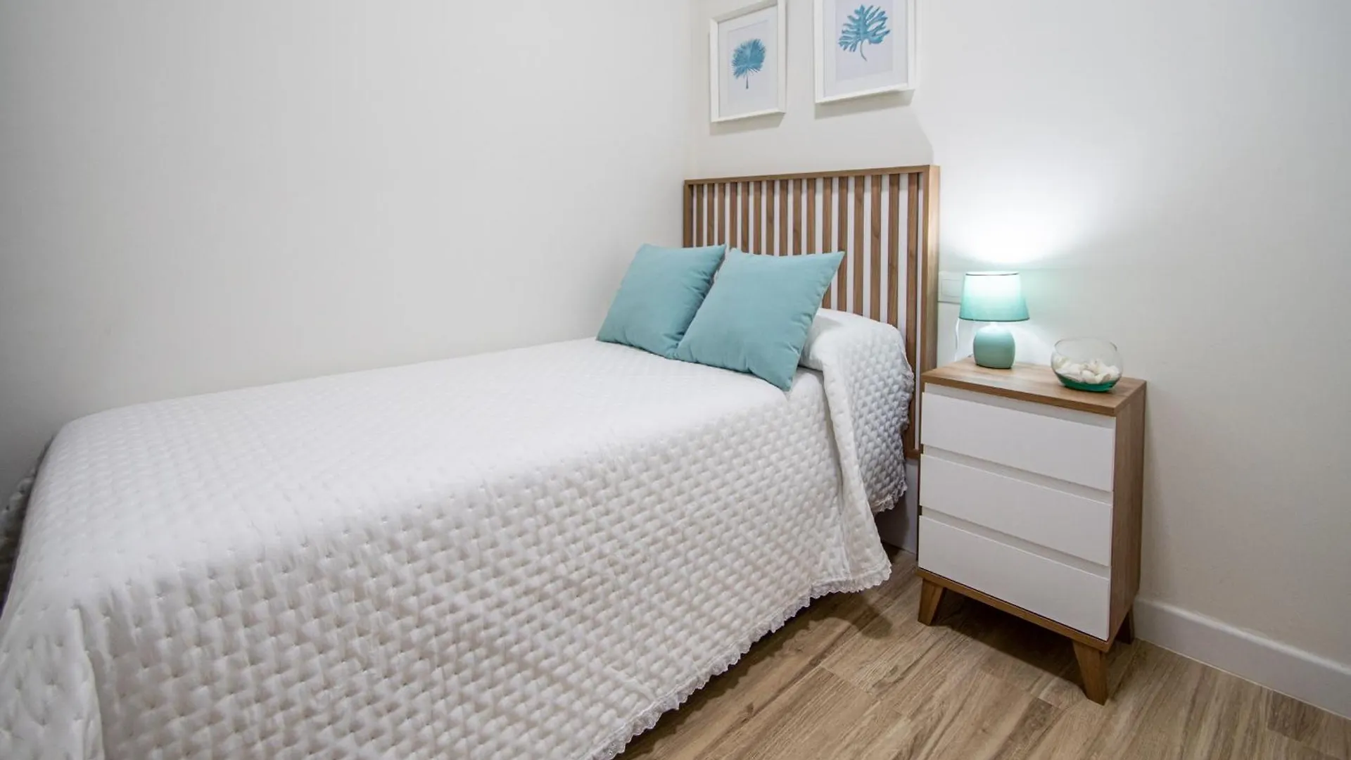 Las Tres Llaves De Cadiz Apartment Spain